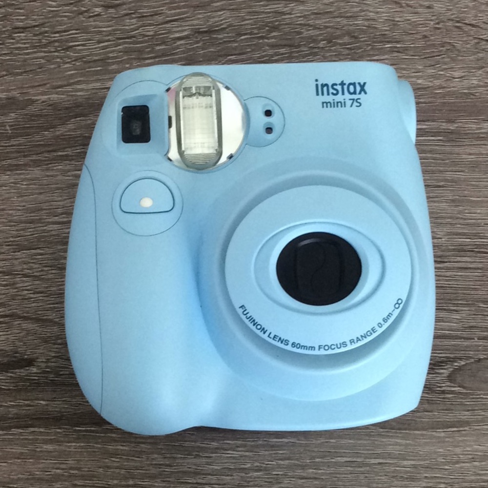 Fuji Film ~ Fuji Film Instax Mini 7s camera